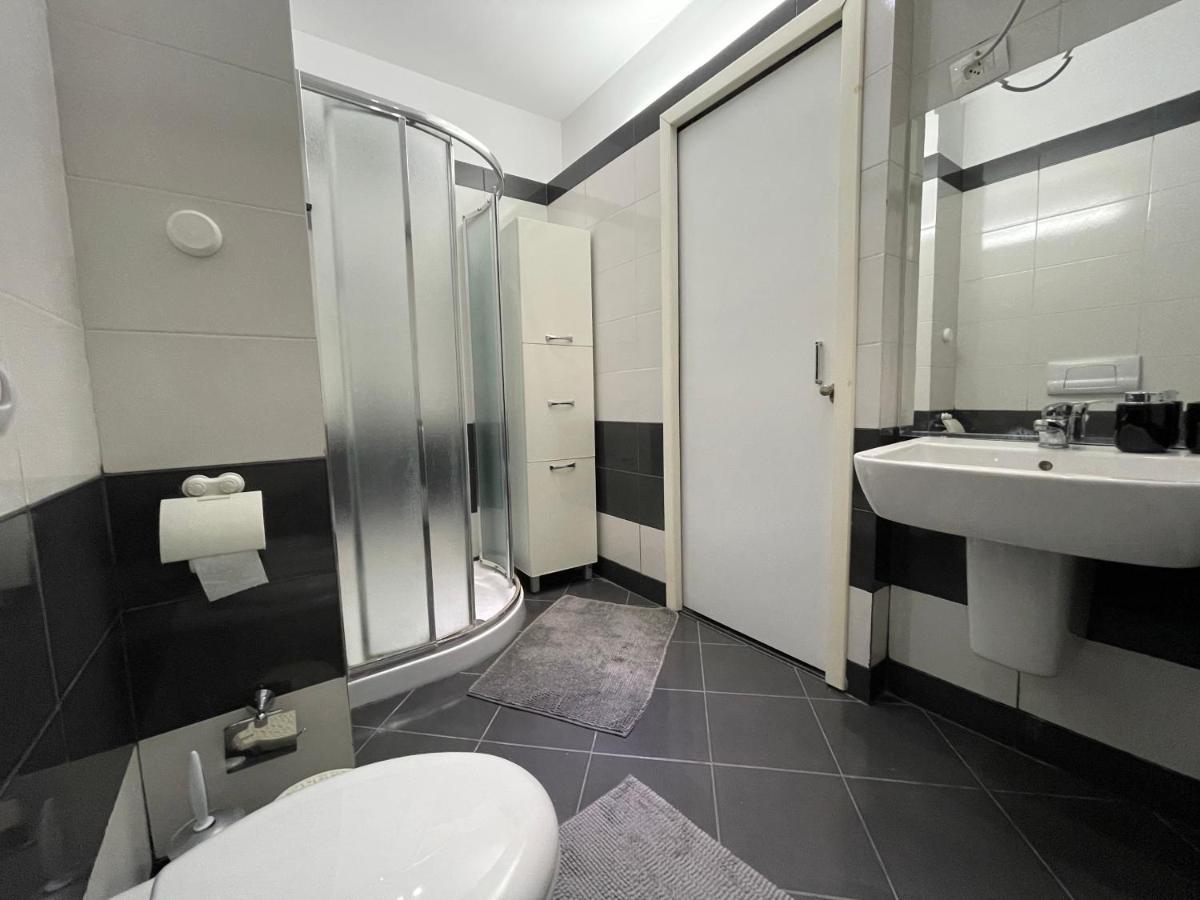 Tirana New Bazaar-Apartment 2 Εξωτερικό φωτογραφία