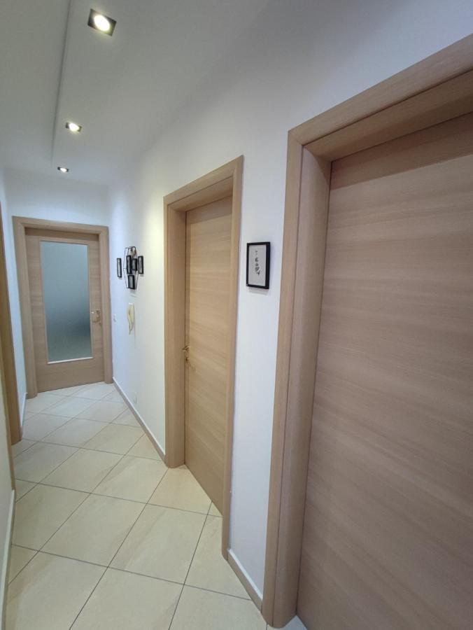 Tirana New Bazaar-Apartment 2 Εξωτερικό φωτογραφία